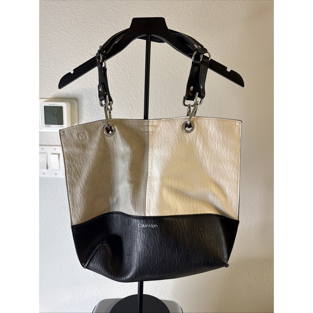 Calvin Klein Multicolored Tote Bag With Shoulder Straps‎ Gray/White/Black